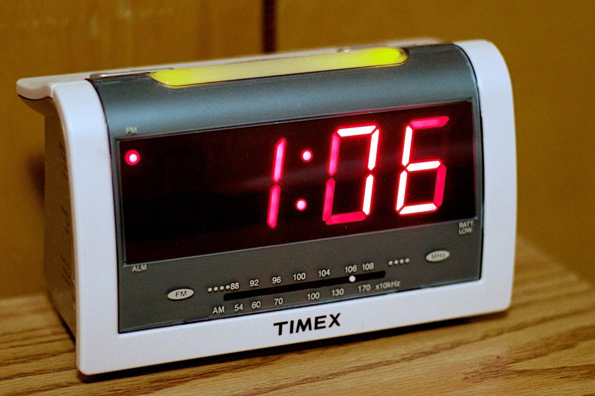 Sveglia Muta In Plastica LCD Smart Clock Temperatura Sveglia